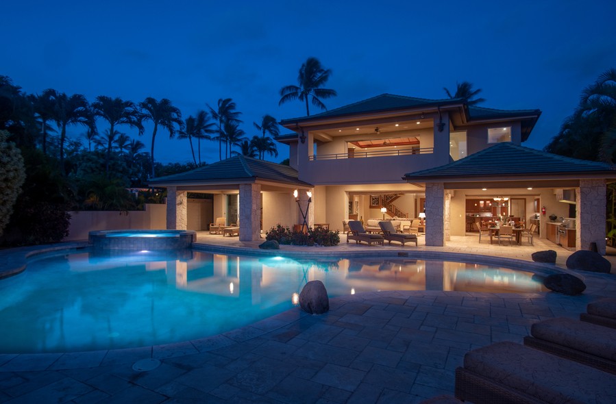 inspired-by-light-todays-luxury-lighting-systems